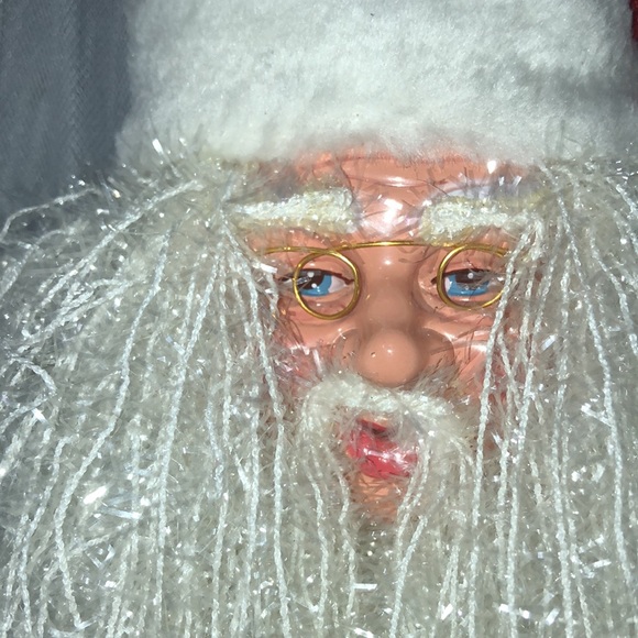 Santa Claus 🎅🏻 - Picture 5 of 8